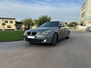 BMW 5 Series foto 1