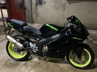 Kawasaki ZX-6R foto 5