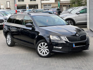 Skoda Octavia foto 3