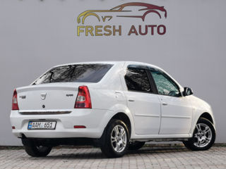 Dacia Logan foto 4