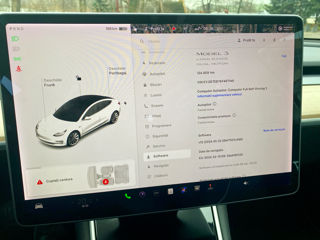 Tesla Model 3 foto 6