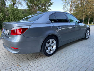 BMW 5 Series foto 5