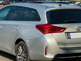 Toyota Auris foto 3