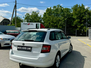 Skoda Fabia foto 4