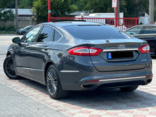 Ford Mondeo foto 3