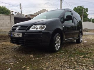 Volkswagen Caddy foto 1