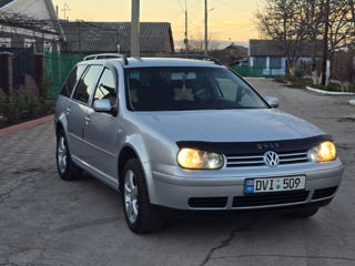 Volkswagen Golf foto 2