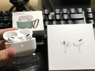 Apple airpods pro 1:1 лучшая копия + в подарок два чехла!!! foto 4