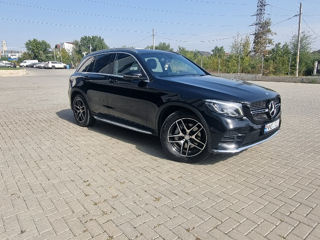 Mercedes GLC foto 2