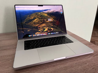 Macbook Pro 16" 2021 M1