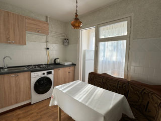 Apartament cu 2 camere,  10 cartier,  Bălți,  Bălți mun. foto 3