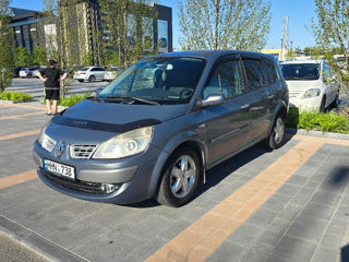 Renault Grand Scenic foto 6