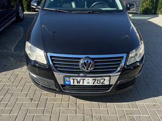 Volkswagen Passat foto 3