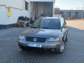 Volkswagen Passat foto 3