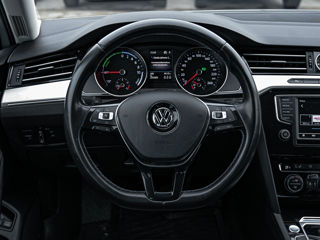 Volkswagen Passat foto 11