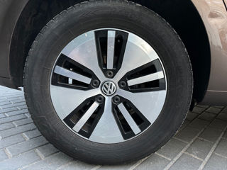 Volkswagen Touran foto 8