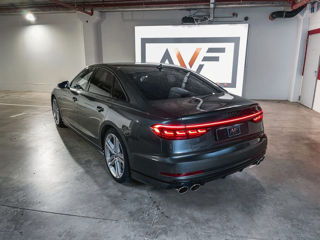 Audi S8 foto 3