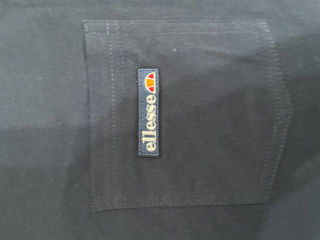 Vand tricou ellesse in stare ideala  foto 1