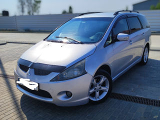 Mitsubishi Grandis