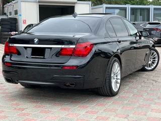 BMW 7 Series foto 4