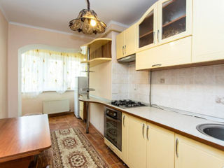 Apartament cu 2 camere, 62 m², Botanica, Chișinău foto 2