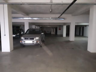 Парковочное место в подземной парковке , на втором уровне 18кв.м foto 3