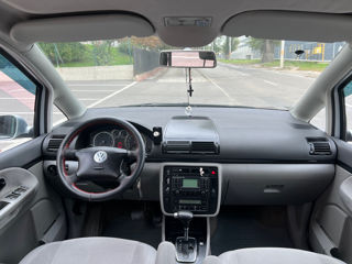 Volkswagen Sharan foto 10