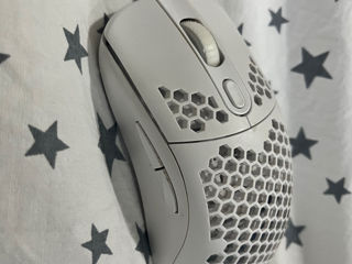 Vând Mouse White shark galahad folosit puțin timp este un mouse cu 2 side buttons 18dpi rgb foto 4