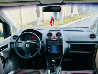 Volkswagen Caddy foto 8