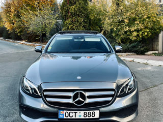 Mercedes E-Class foto 7