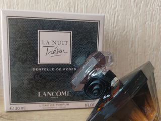 Lancomi La Nuit Tresor Dentelle de Roses