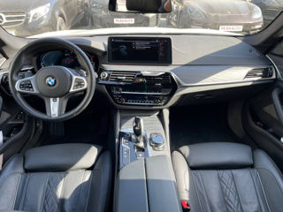 BMW 5 Series foto 11