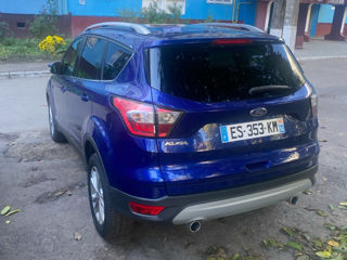 Ford Kuga foto 3