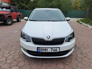 Skoda Fabia foto 2