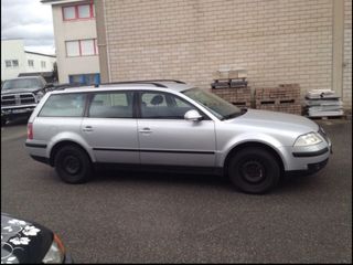 Volkswagen Passat foto 2