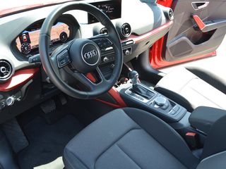 Audi Q3 foto 8