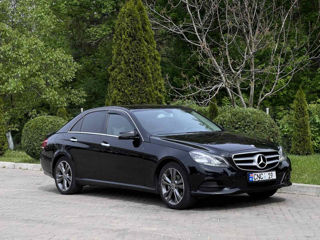 Mercedes E-Class foto 2