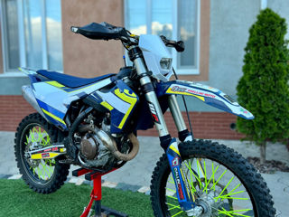 Husqvarna FC 450 foto 2