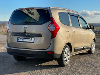 Dacia Lodgy foto 2