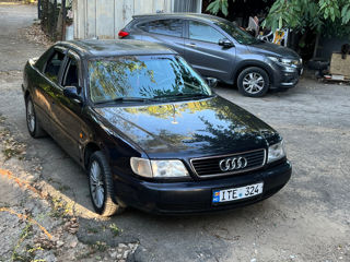 Audi A6 foto 1