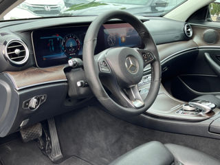 Mercedes E-Class foto 9