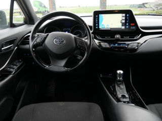 Toyota C-HR foto 7