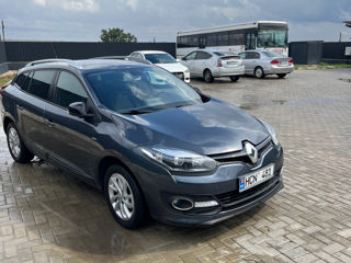 Renault Megane foto 1