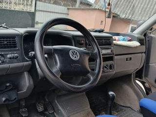 Volkswagen Transporter foto 6