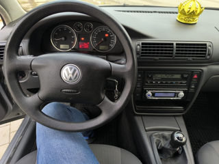 Volkswagen Passat foto 13