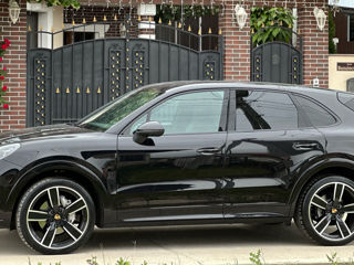 Porsche Cayenne foto 3