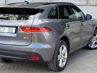 Jaguar F-PACE foto 4