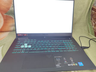 Asus tuf gaming. 17.3. i7 12700H. Rtx 3060 6G.1 TB ssd foto 3