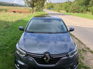 Renault Megane foto 2