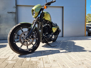 Harley - Davidson Sportster Iron 883 foto 3
